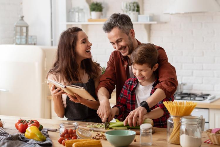 main of One of the Best Ways to Make Use of Subscription Boxes is Through Food and Meals (autoproducts)